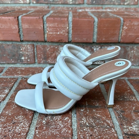 Gabrielle Union White Puffy Mule Heel Women's Size 9 NEW - Picture 3 of 7